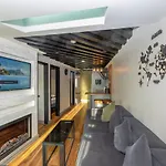 Roe - Taksim Hotel