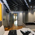 Roe - Taksim Hotel