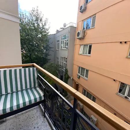 Roe - Taksim * Stambuł