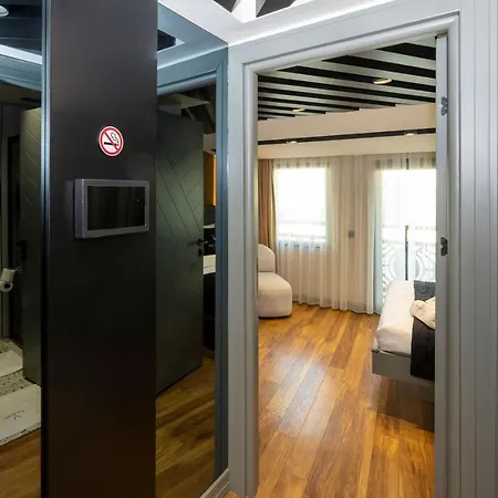 Hotell Roe - Taksim *