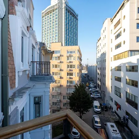 Roe - Taksim Hotell *