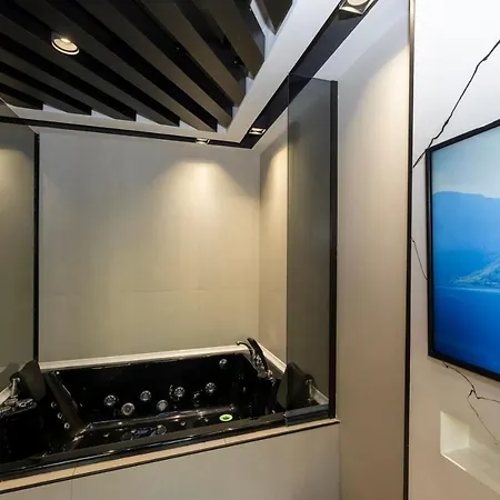 Roe - Taksim * Стамбул