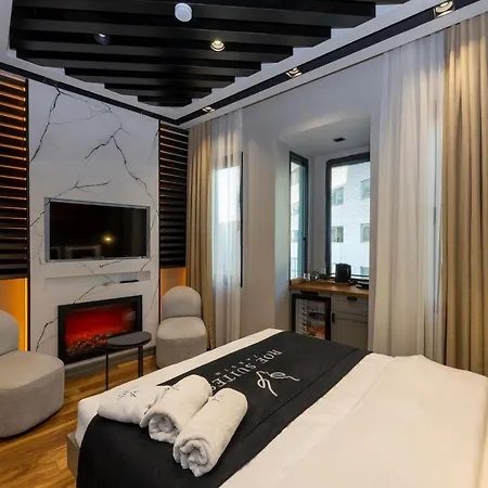 Roe - Taksim İstanbul