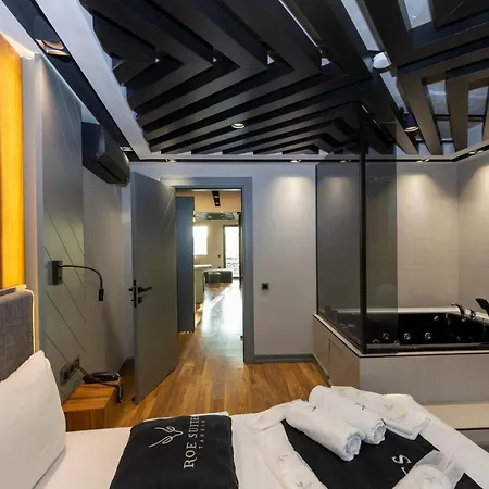 Roe - Taksim Otel
