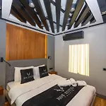 Roe - Taksim * Istanbul